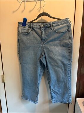 NYDJ Light Blue Cropped Stretch Denim Jeans